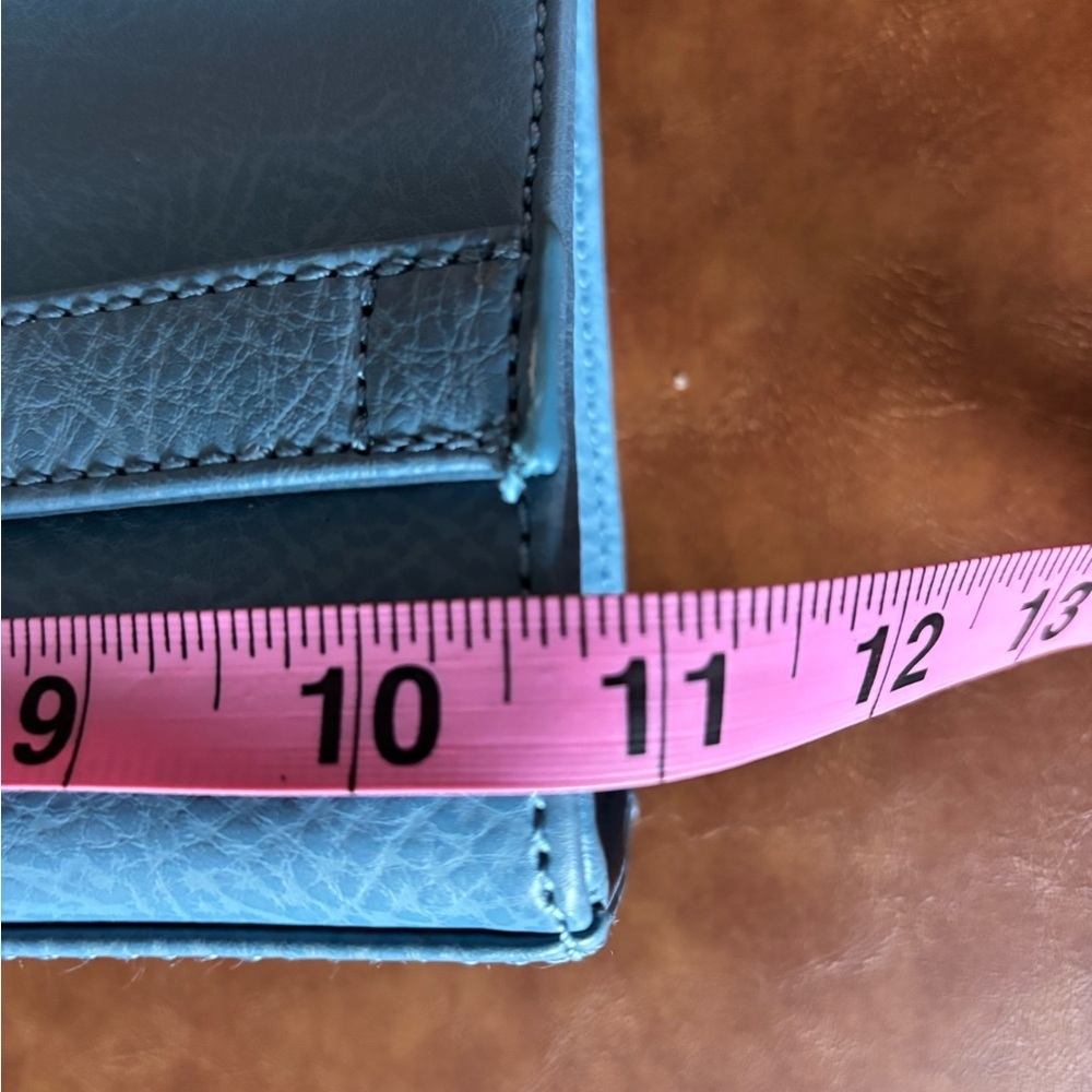 Matt & Nat Light Blue Vegan Leather Clutch Purse Minimalist Eco-conscious - Picture 7 of 8